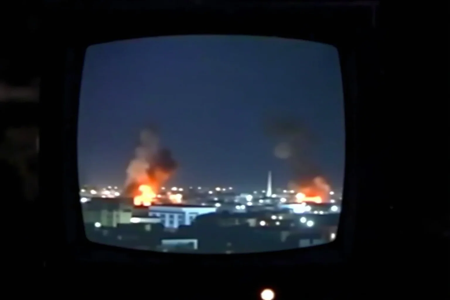 Most Important Historical Events Televised Live 16 A 1990s TV screen showing a night-vision style cityscape lit by distant explosions during a live war broadcast