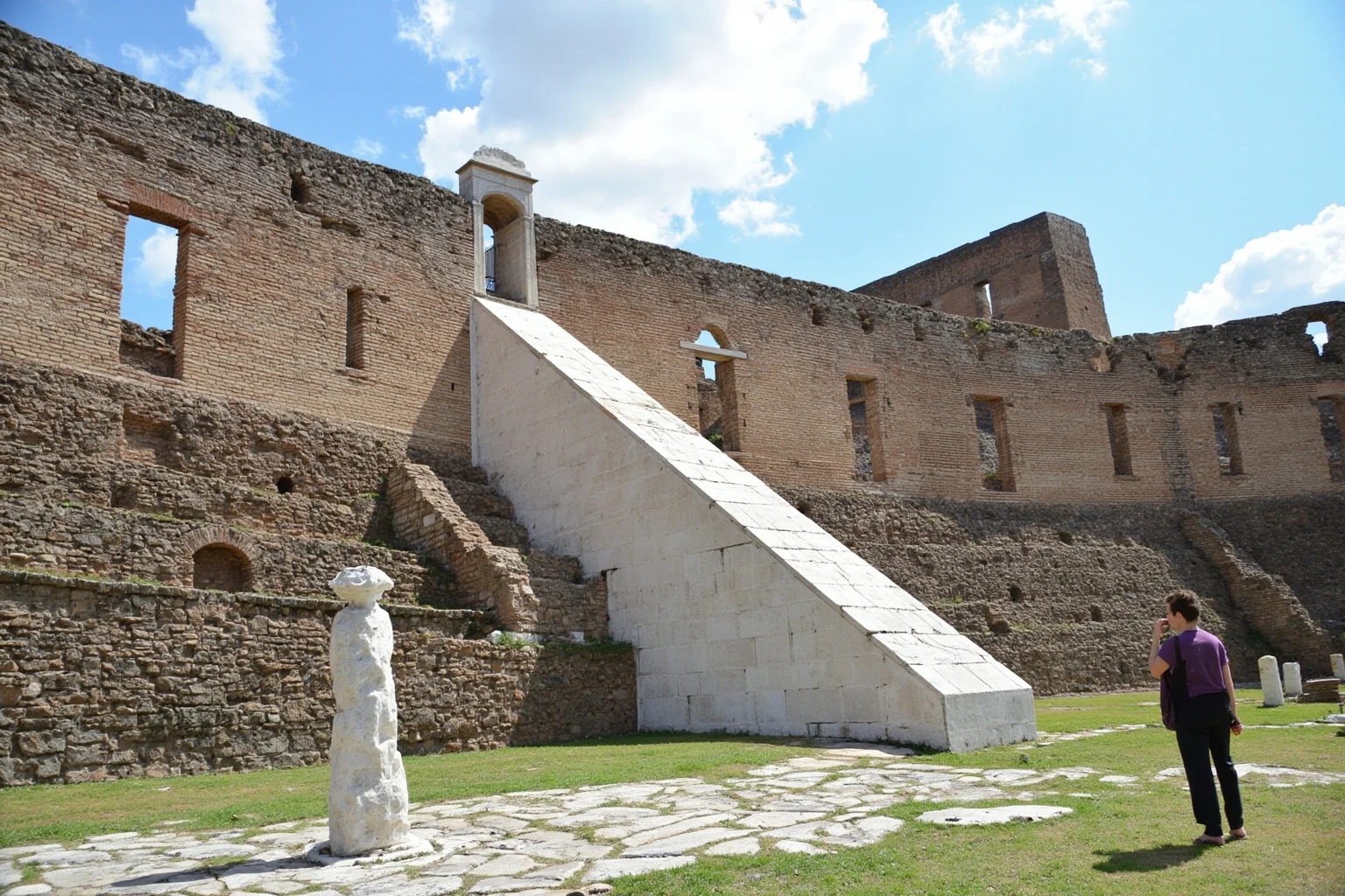 22 Most Famous Pyramids in the World 21 Pyramid of Cestius in Rome, a steep white marble pyramid built into the ancient city wall.
